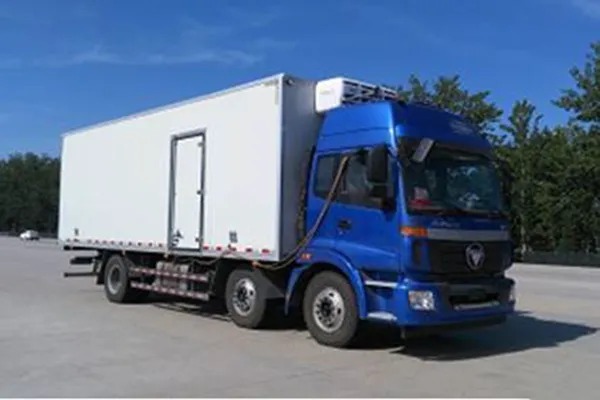 тяжелый грузовик серии Fukuda ETX 5 220hp 6X2 8,6 м рефрижератор (BJ5252XLC-AB)